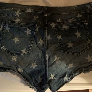 Women’s jeans shorts. Size 18. Retro stars